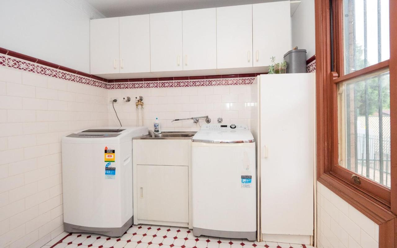 Quiet Private In Strathfield 3min To Train Station 5 Ferienhaus